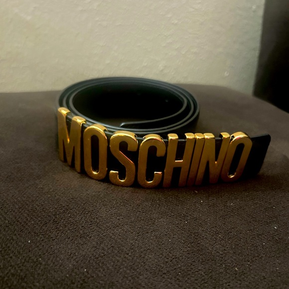 Moschino Belt - Picture 1 of 2